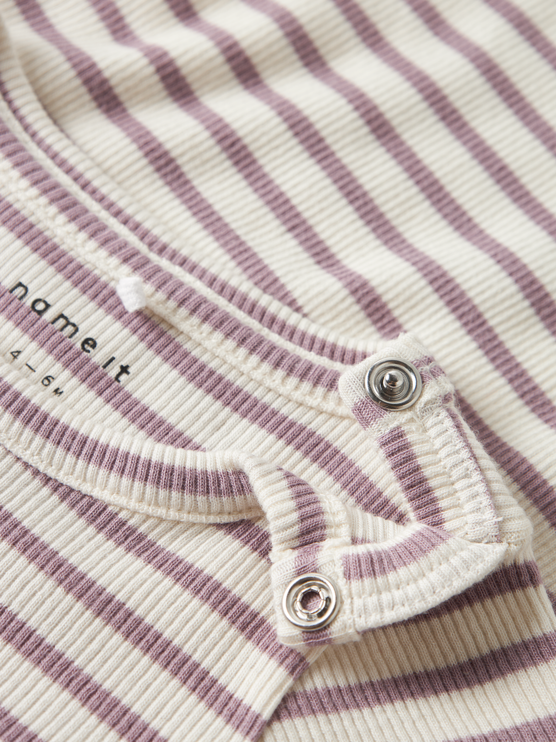 model_shot-front_full